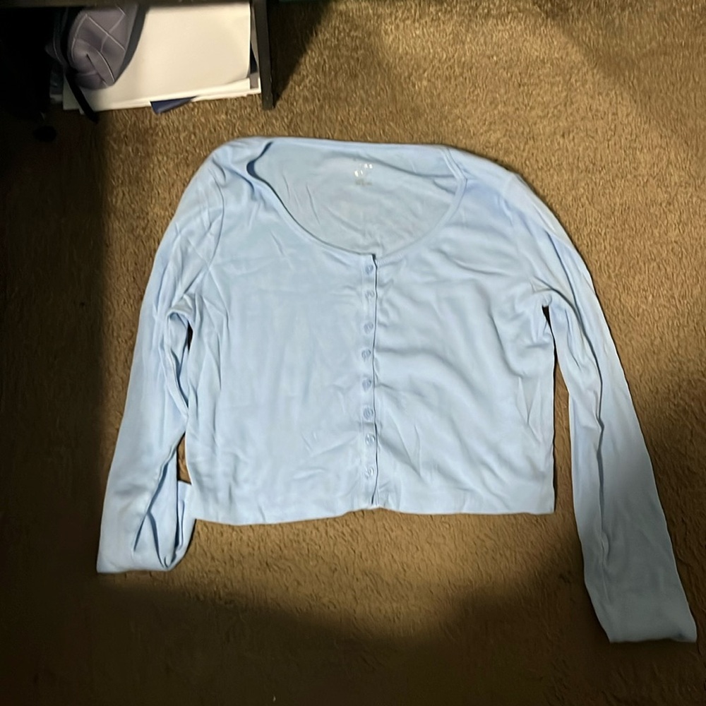 Button up cropped shirt